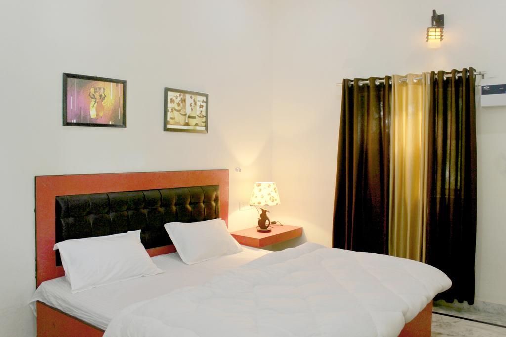 Taj Castle A Boutique Homestay Agra (Uttar Pradesh) Exterior photo